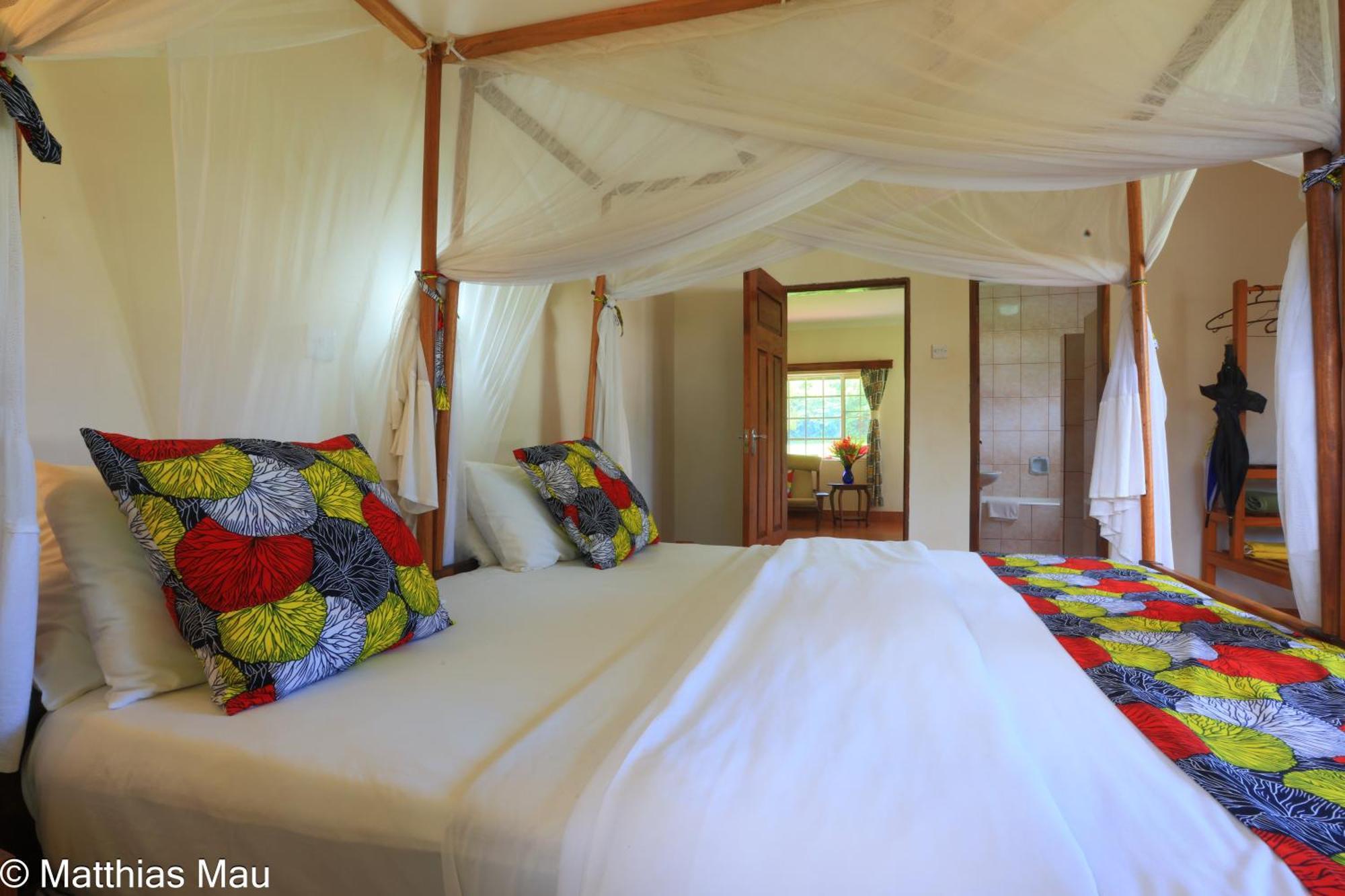 Marangu Hotel Экстерьер фото
